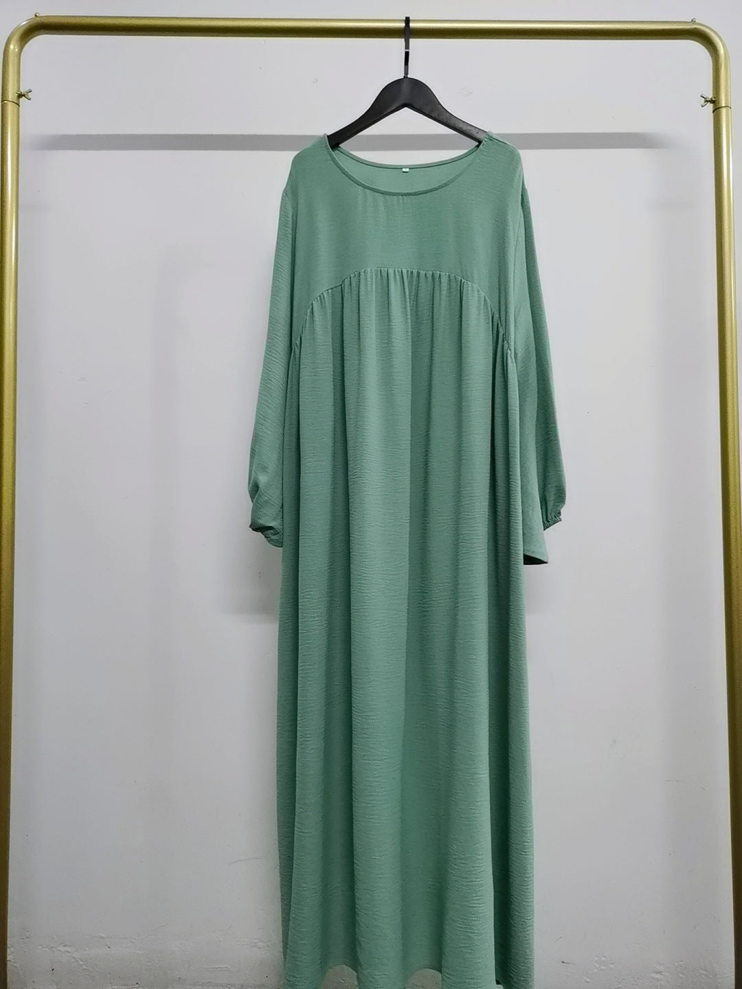 Wide and soft pure-color dress and long robe
