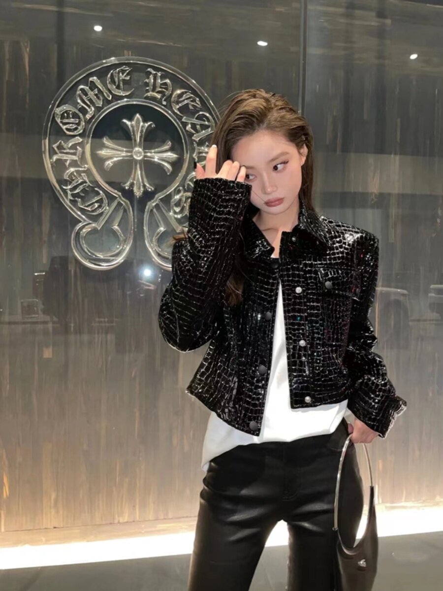 Crocodile pattern genuine leather jacket