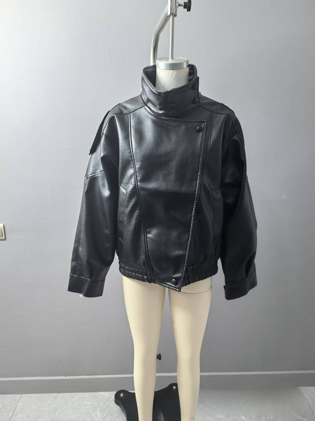 Versatile motorcycle loose leather jacket for women