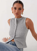 Shirtless sleeveless vest for women