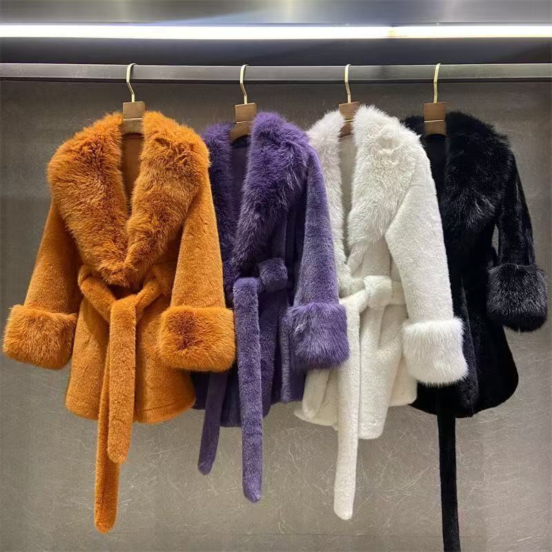 Plush coat High Fashion version