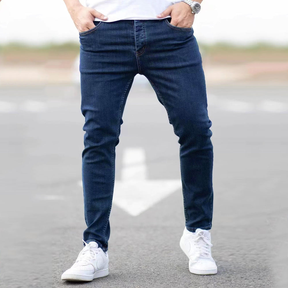 Men's mid-rise denim jeans