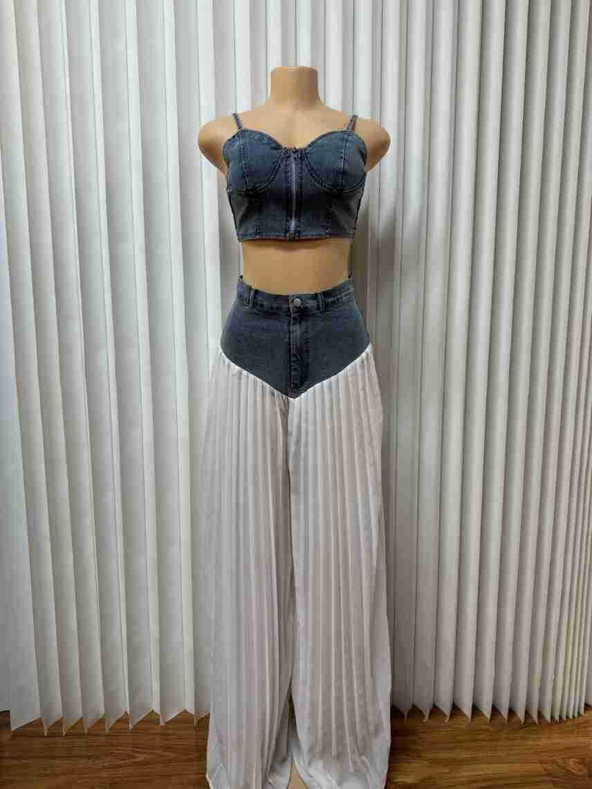 Pleated denim vest paired with chiffon trousers