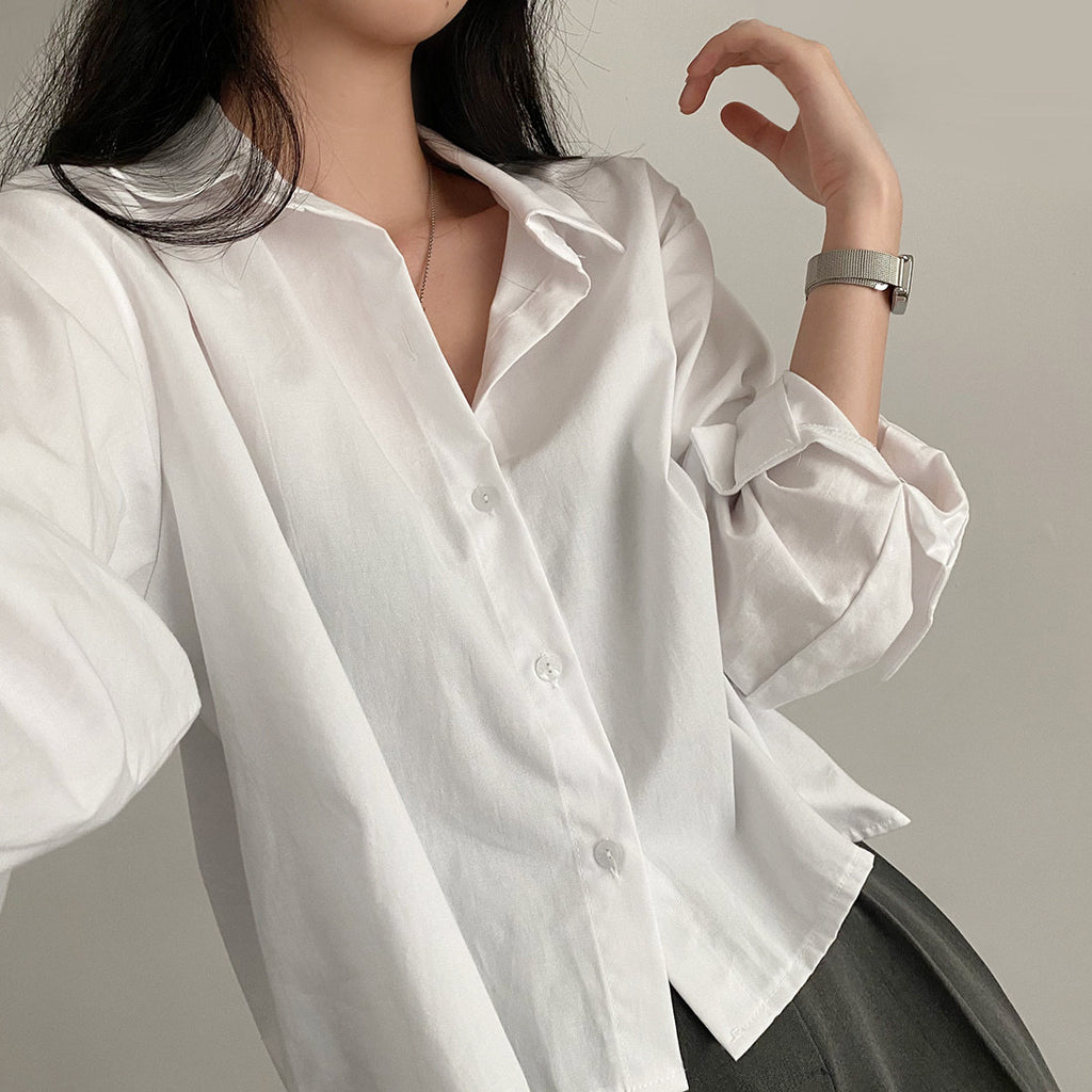 Stylish and versatile collared shirt for women