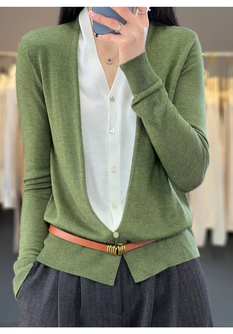 Women's V-neck Two-tone Knit Cardigan