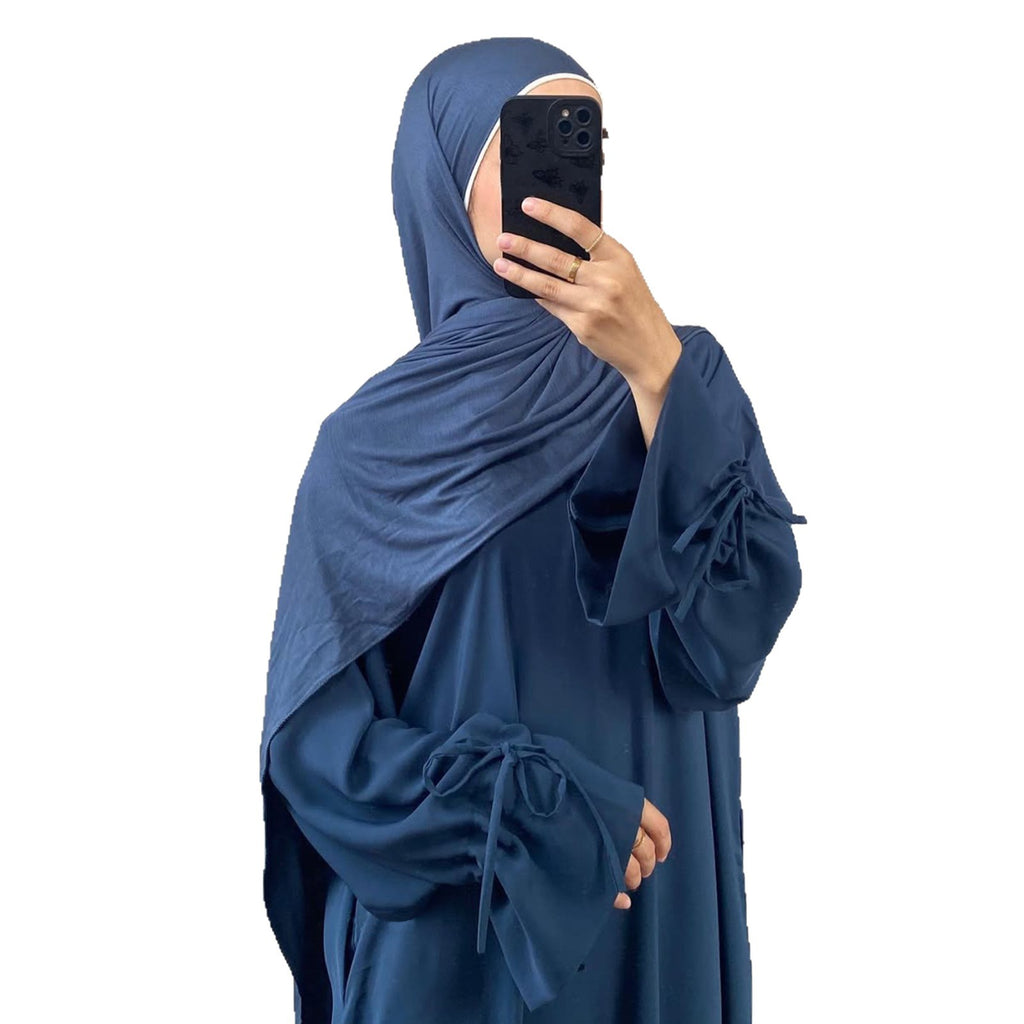 Elegant dress or robe
