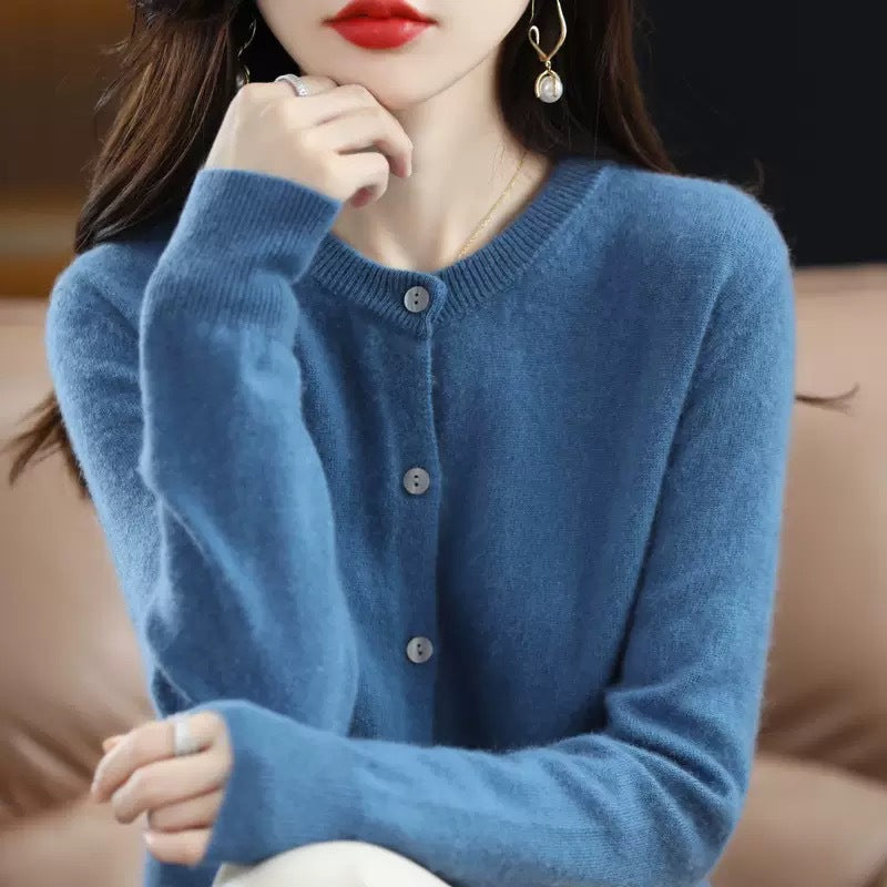 Knitted cardigan
