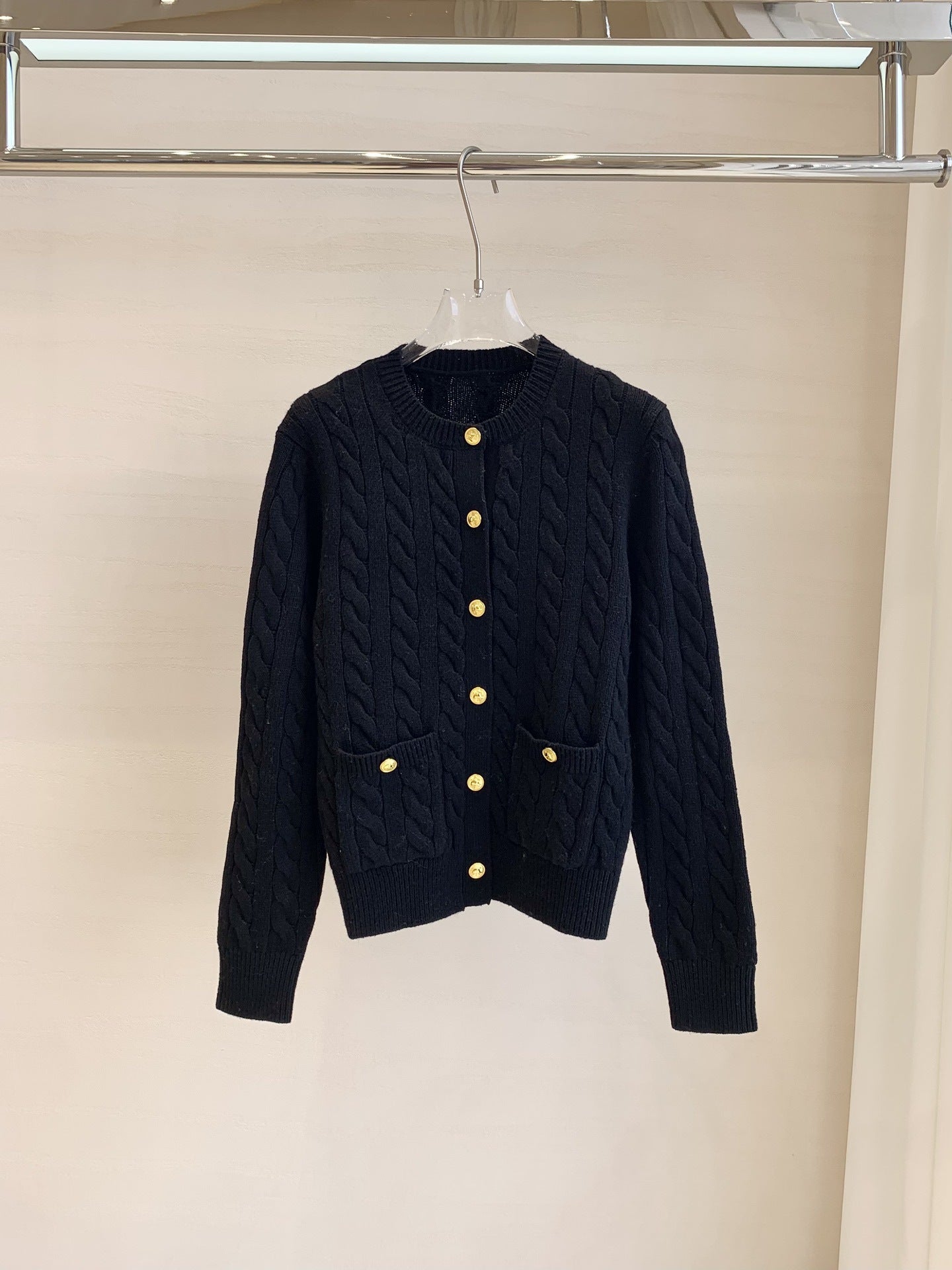 Women's Cable Knit Wool Cardigan