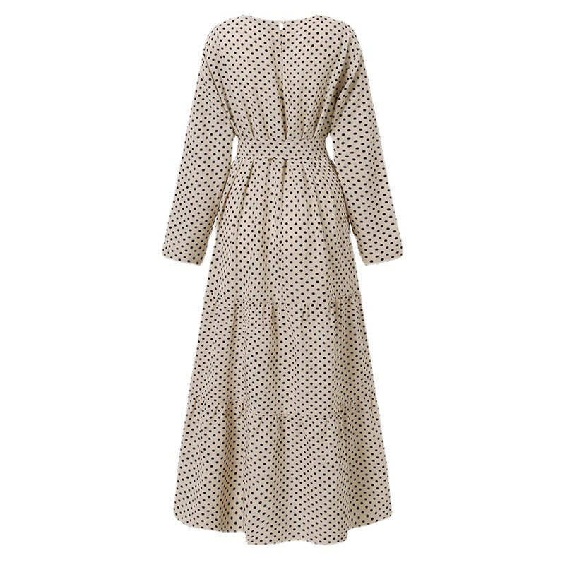 Dot-patterned elegant dress or robe