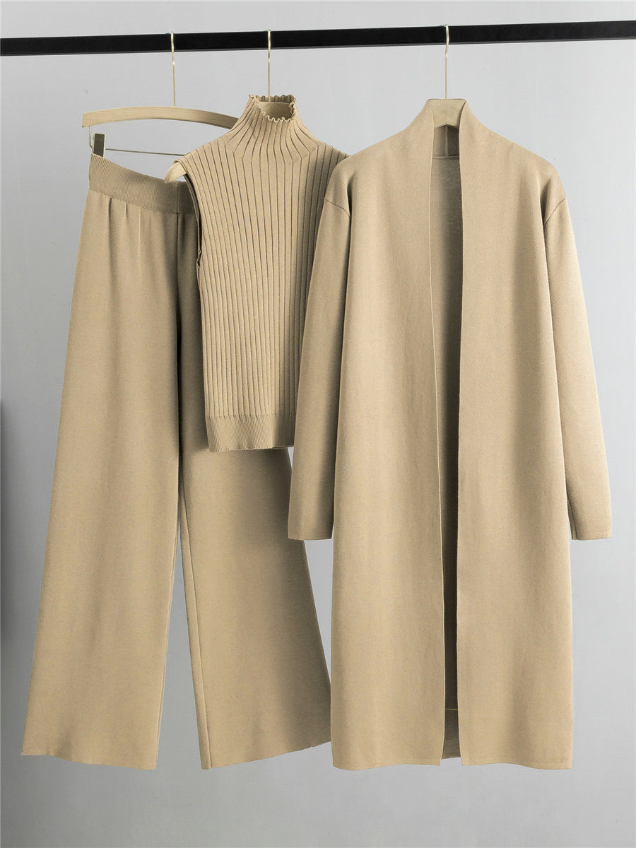 Women's Knitted Suit