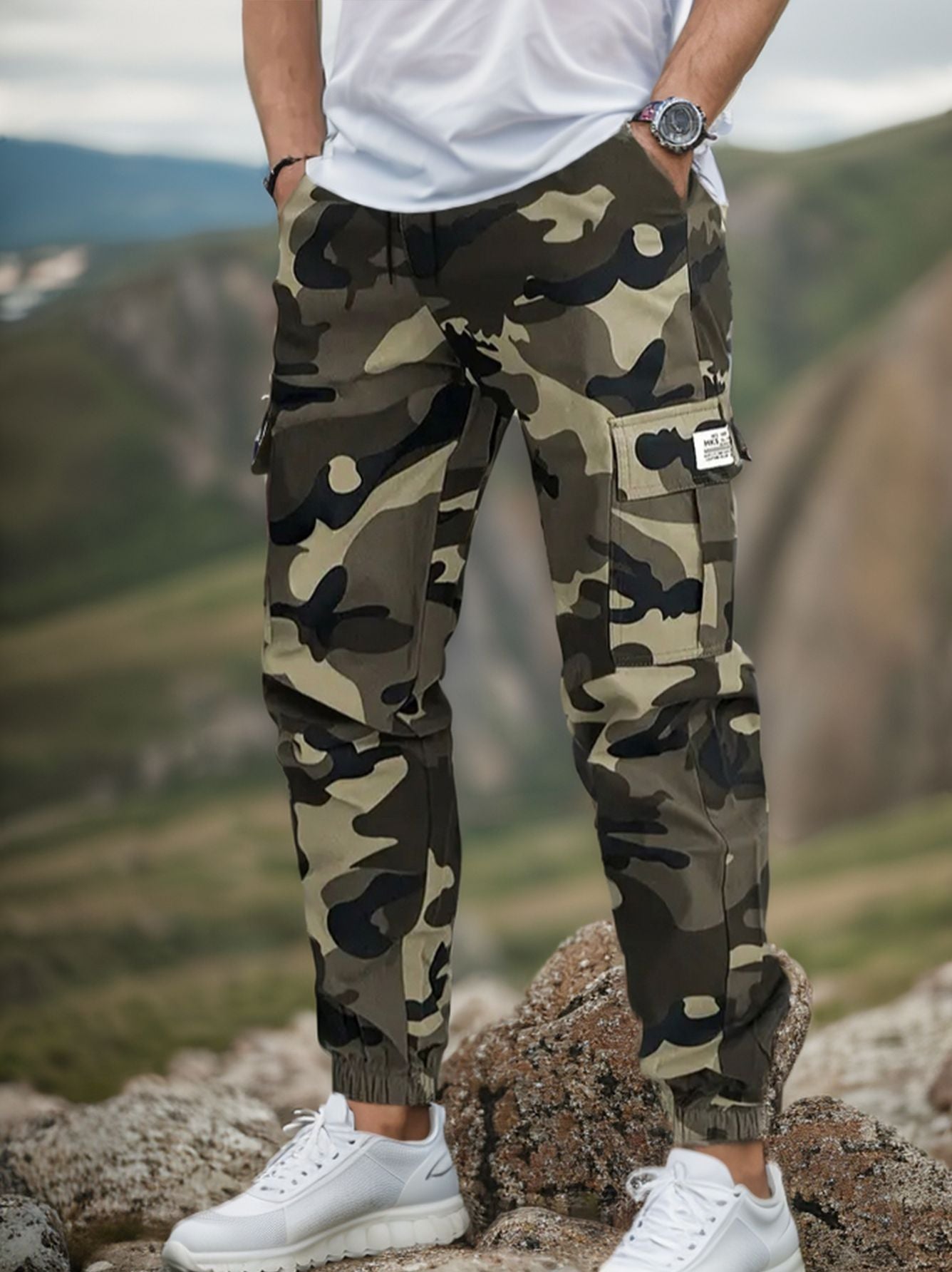 Camouflage work trousers