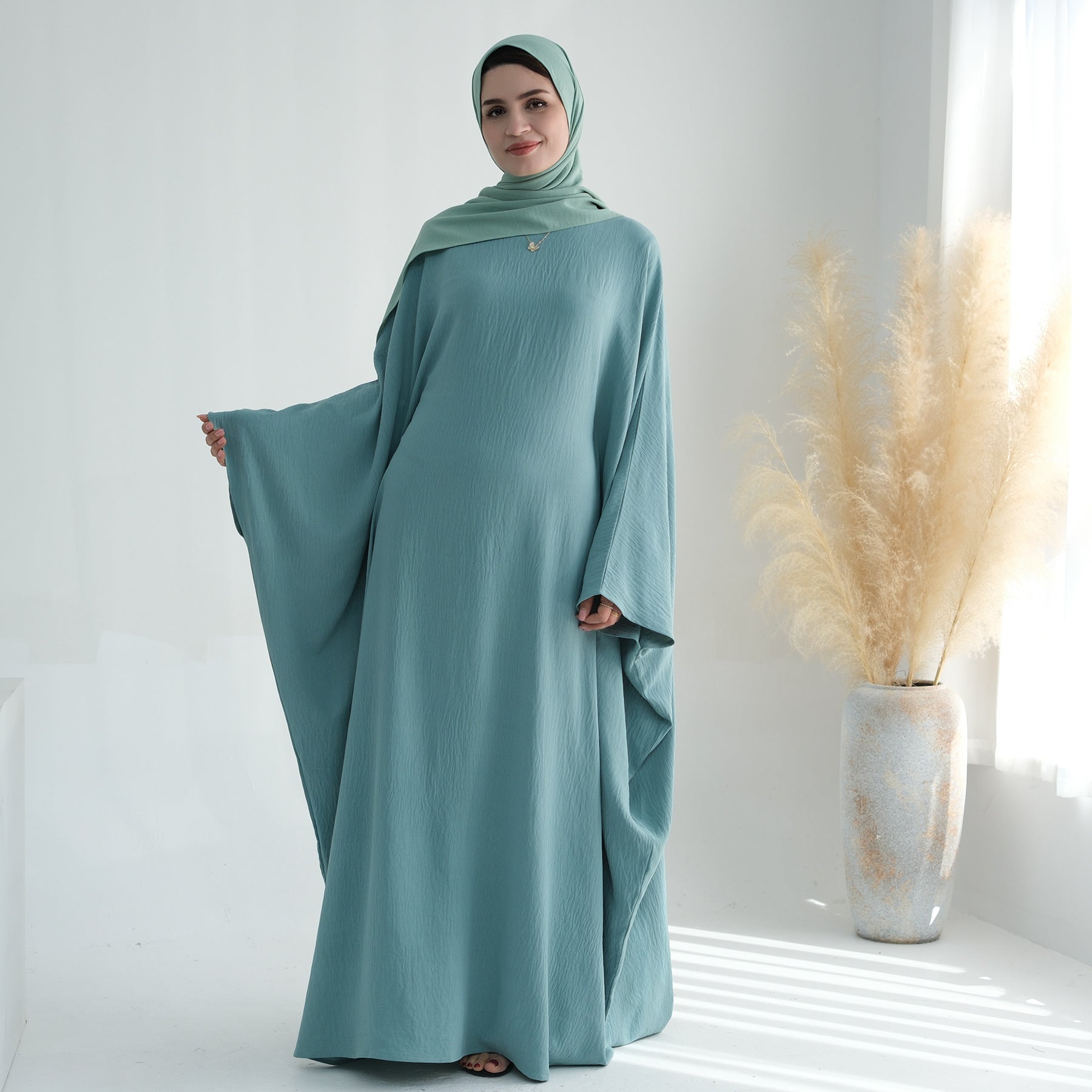 Women's Bat Sleeve Party Dress with Belt