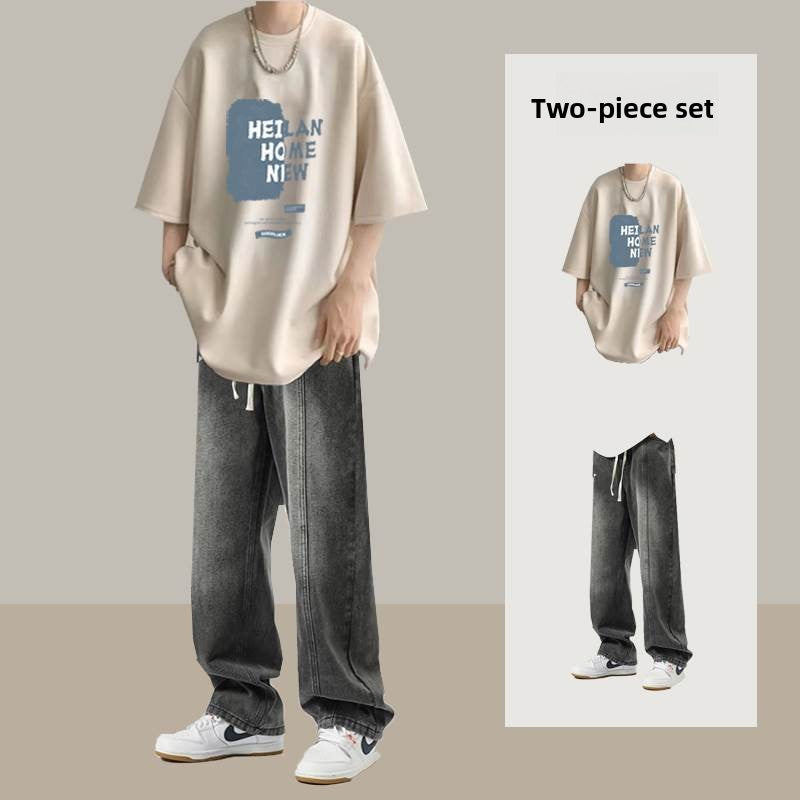 Short-sleeved T-shirt and straight-leg jeans set