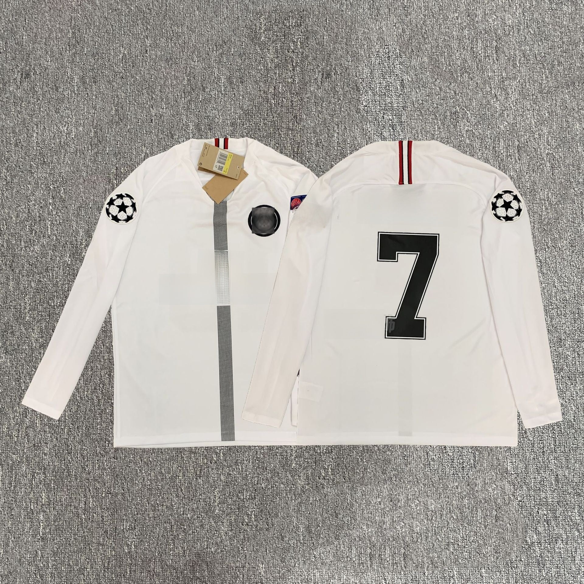 Long-sleeved football suit