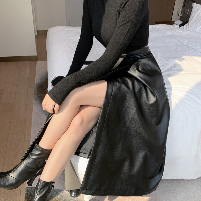 Leather skirt