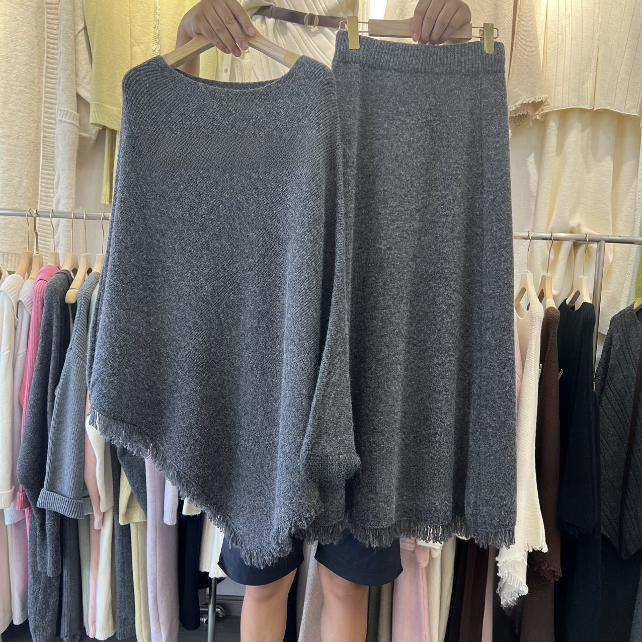 Women?s Knitted Suit - Two-piece set knitted cape jacket and matching skirt