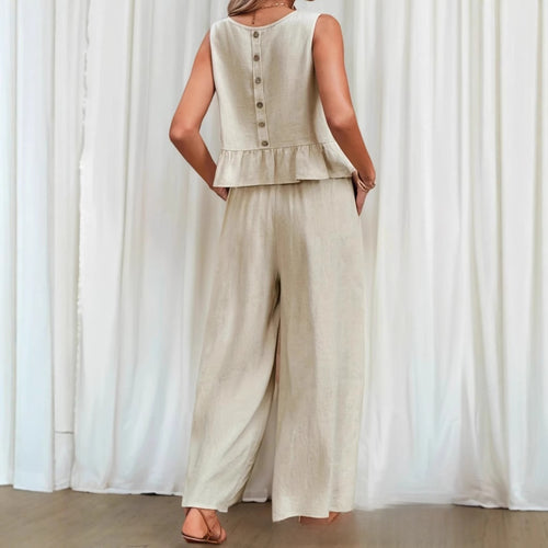 Sleeveless pleated blouse wide-leg nine-inch pants
