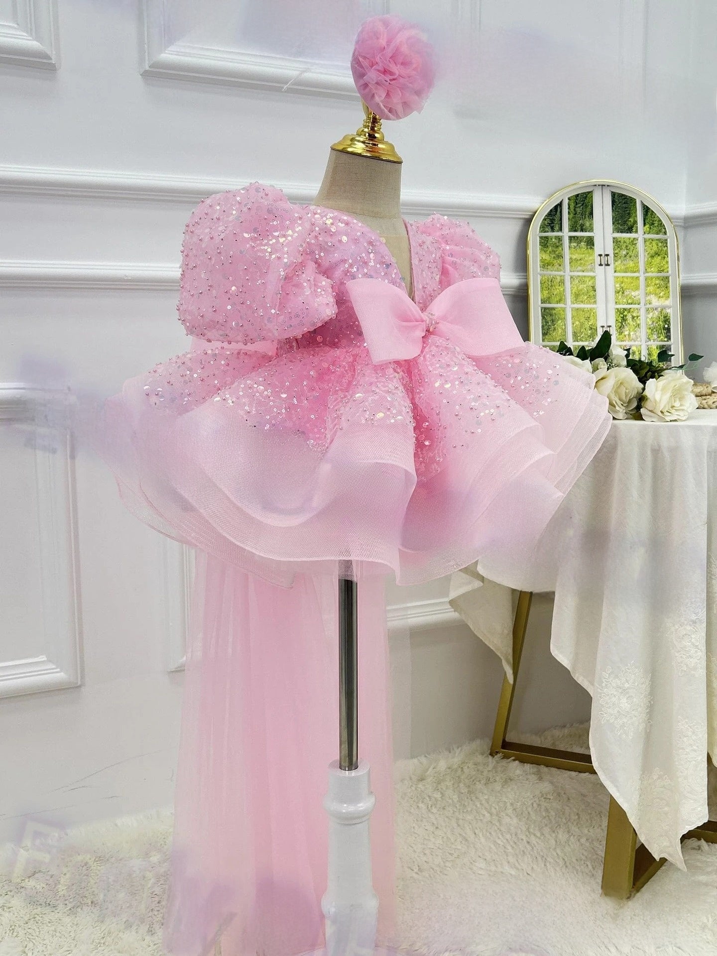 Girl's party dress