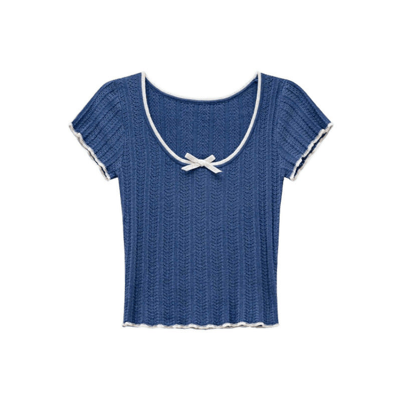 Knitted short-sleeved blouse for women