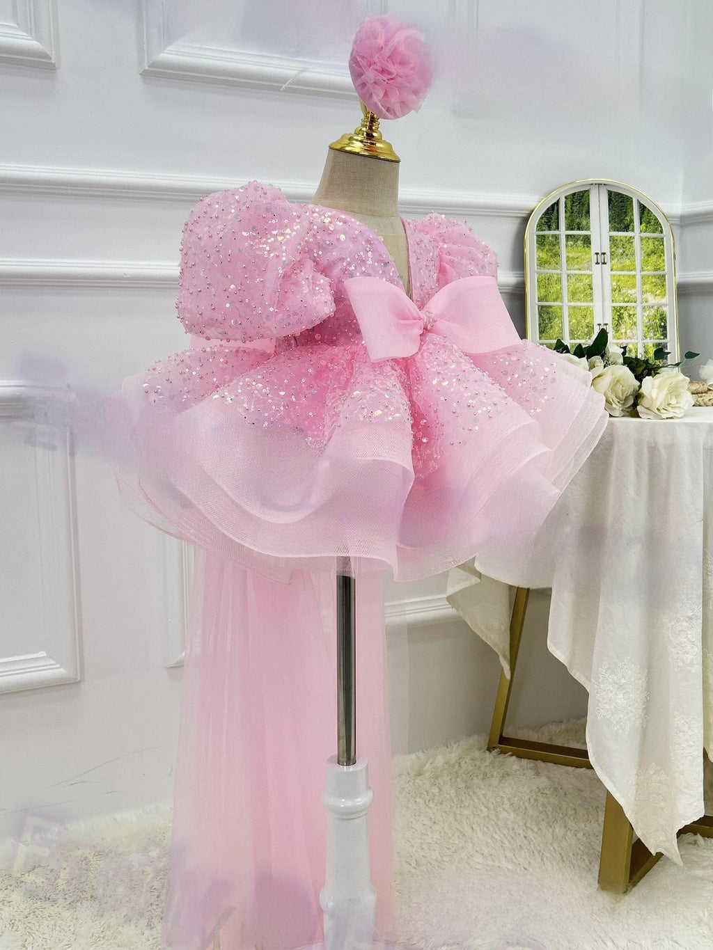 Girl's party dress