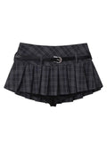 Short skirt