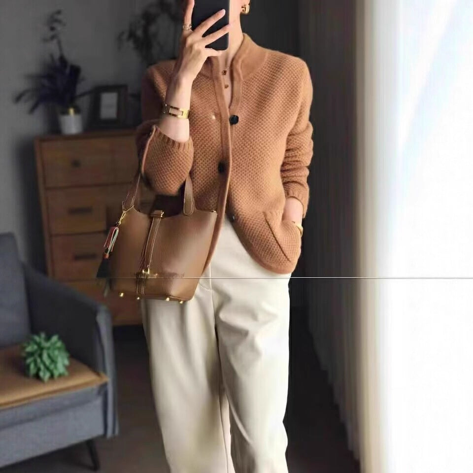 Knitted cardigan
