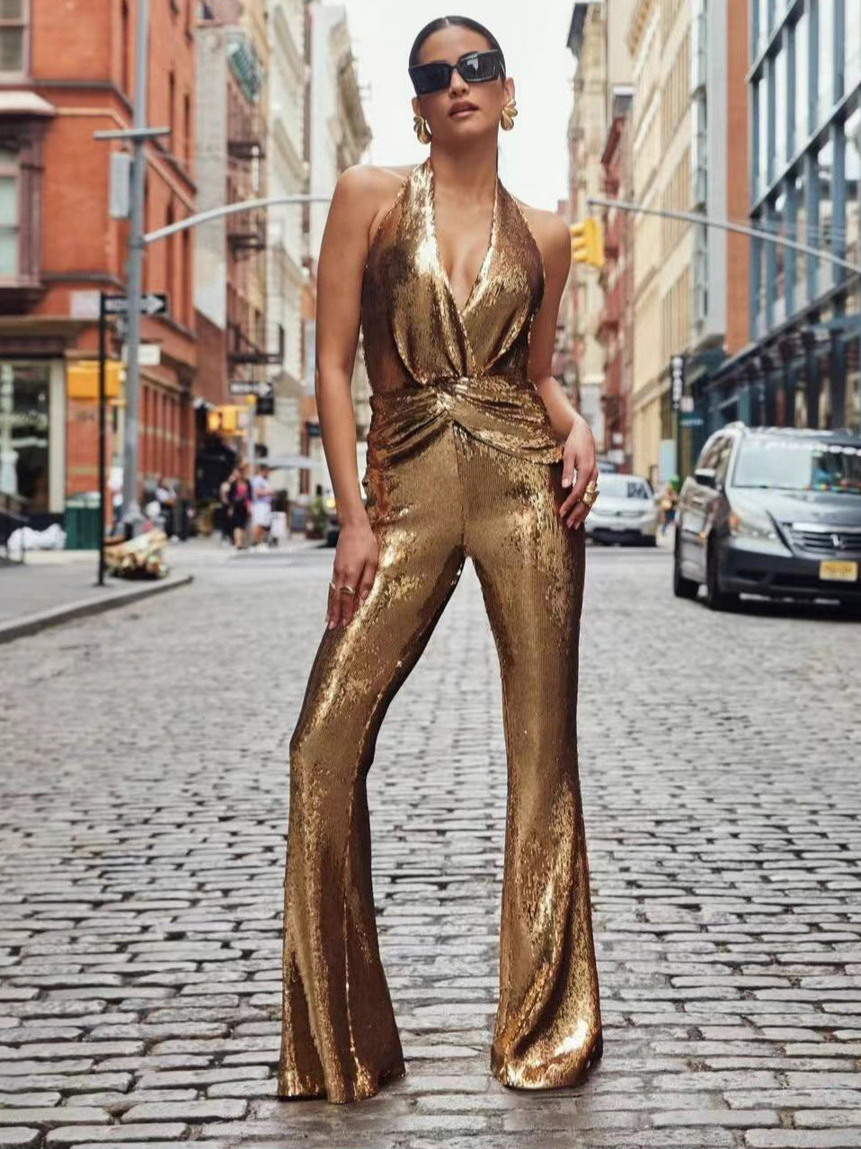 Fashionable sequined jumpsuit for women