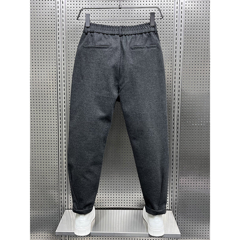 Woolen carrot trousers