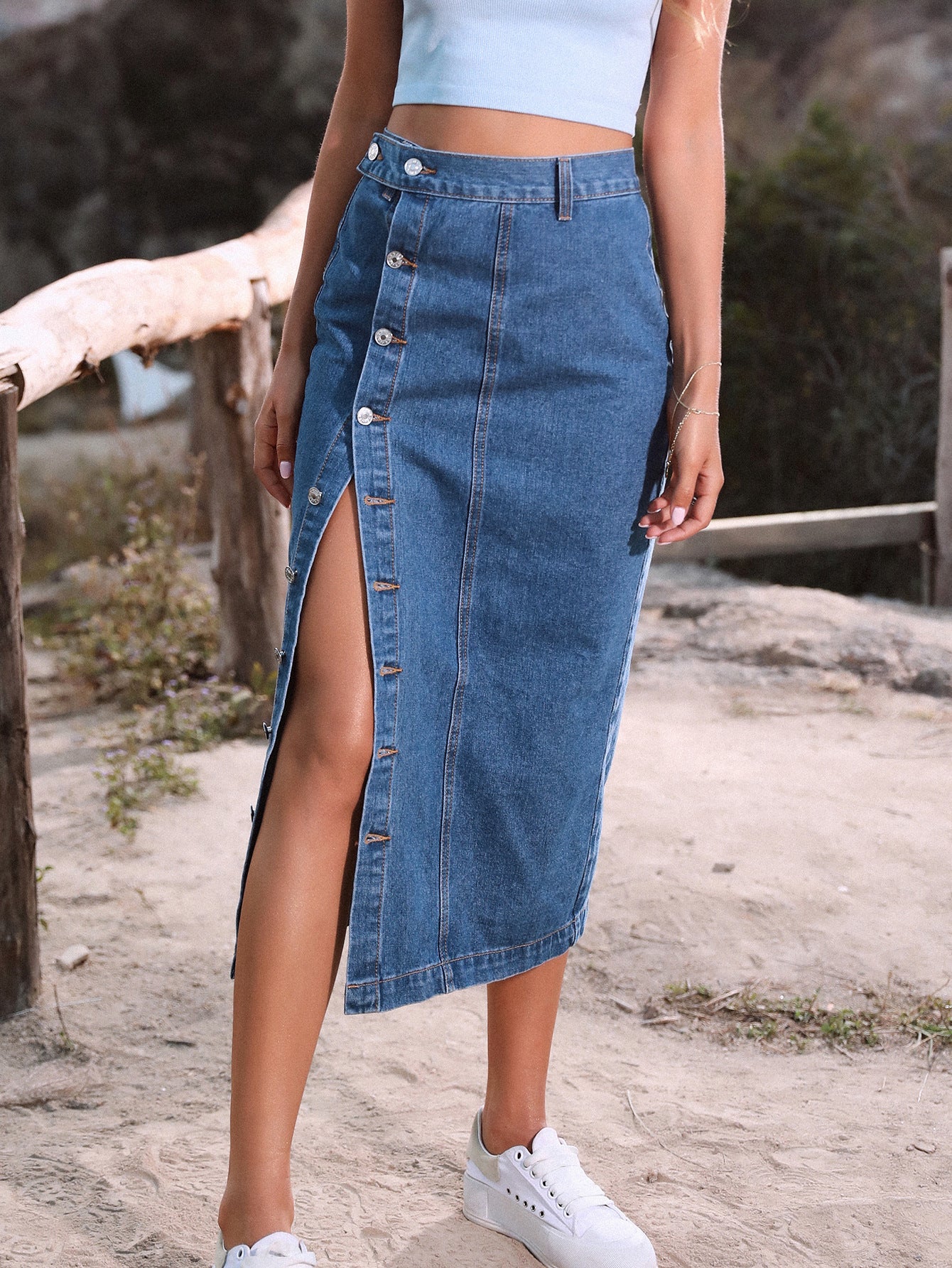 High-waisted split hem denim skirt