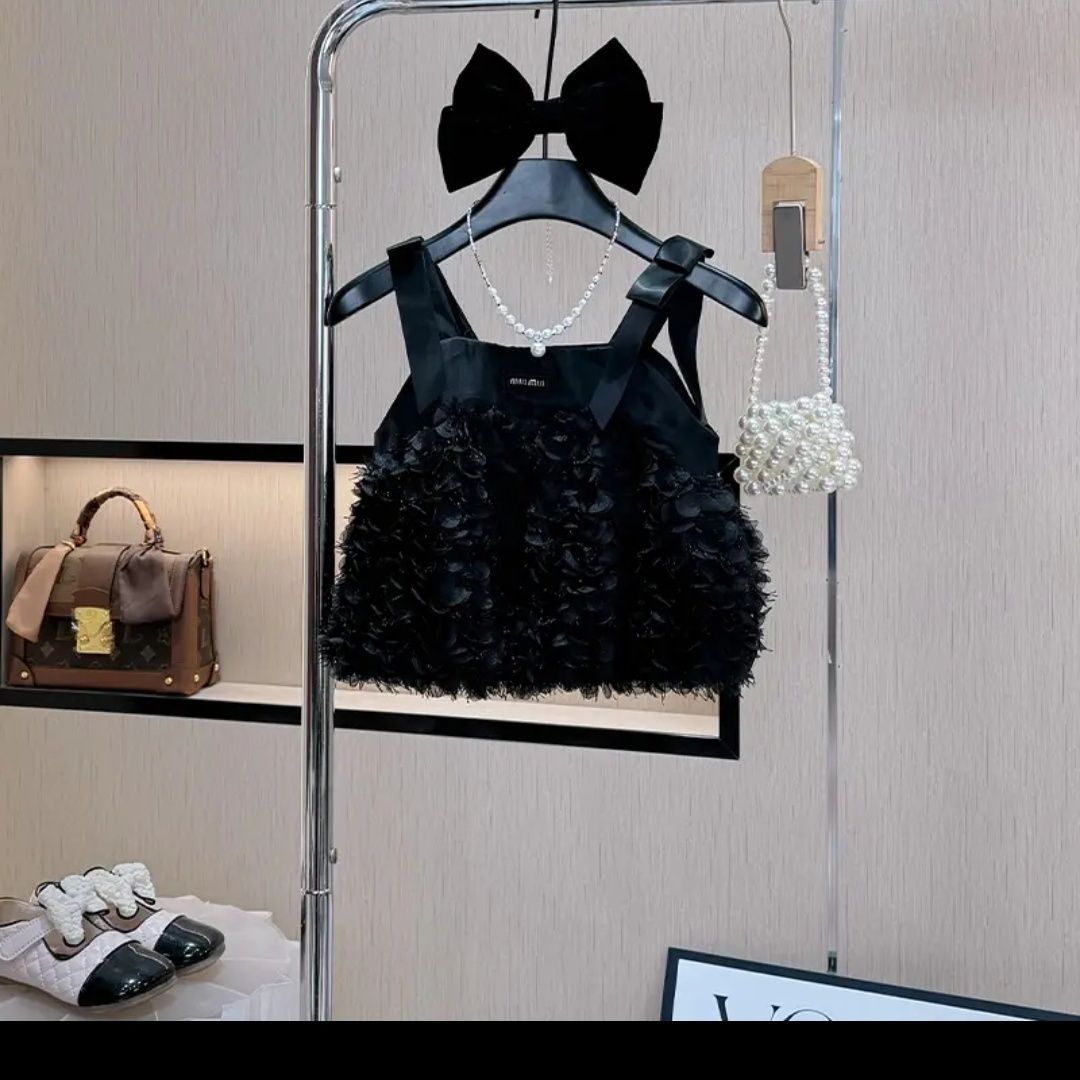 Girls' Clothing