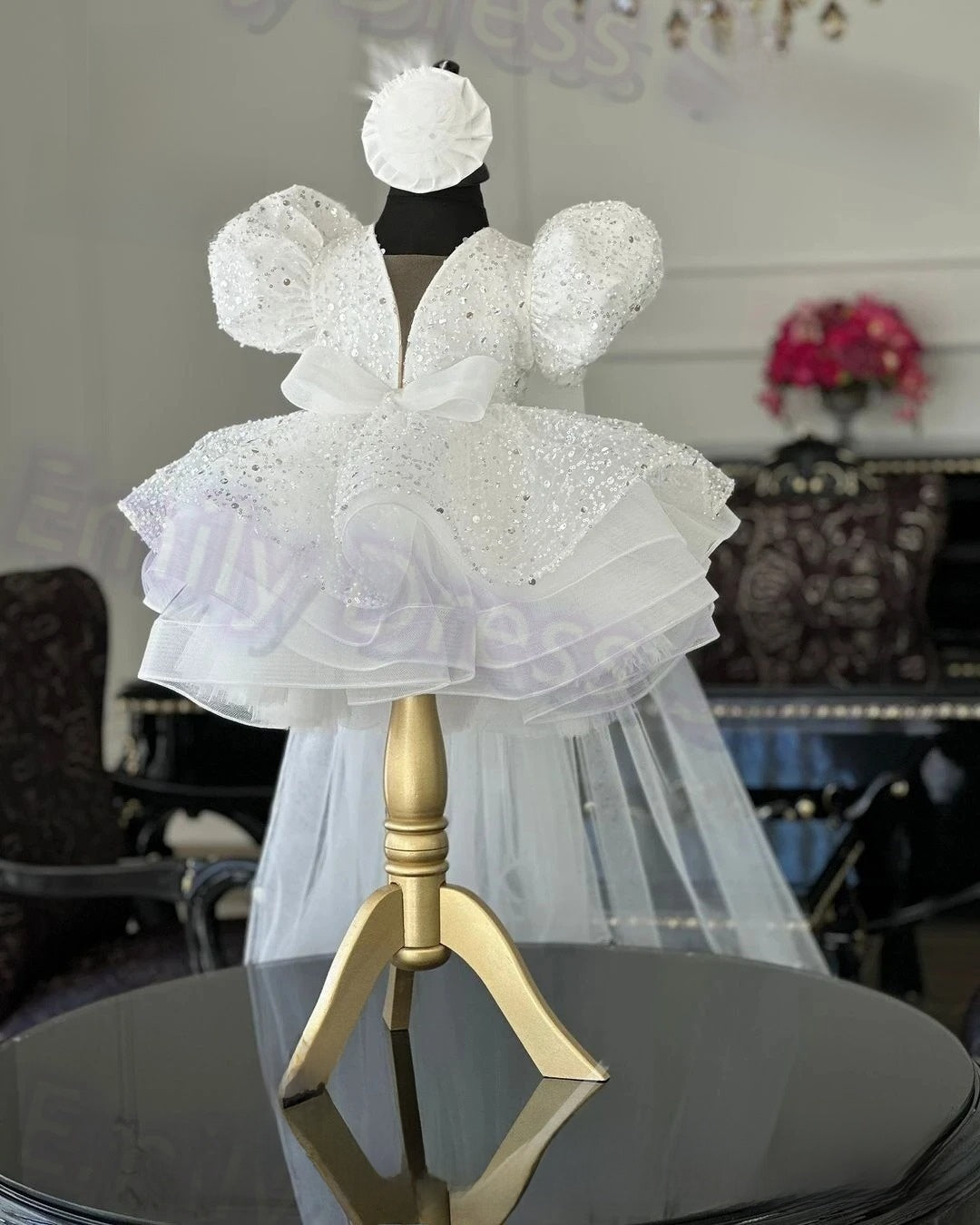 Girl's party dress