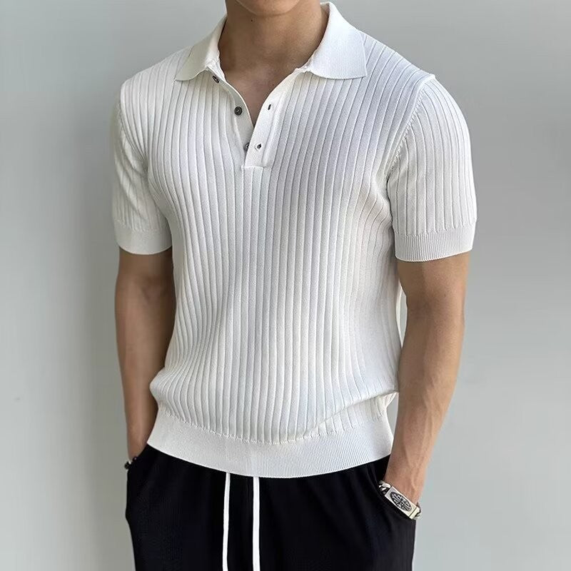A short-sleeved man with lapel polo shirt