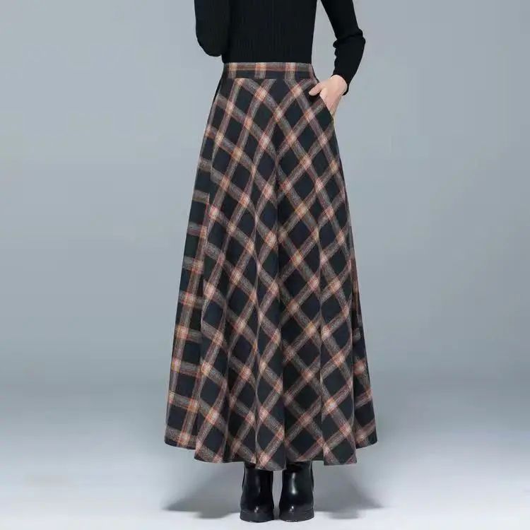 Women's Wool Skirt