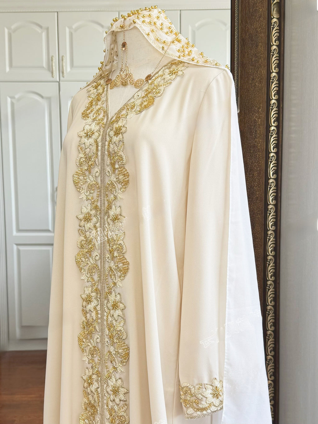 Tourist Robe - Abaya Dress