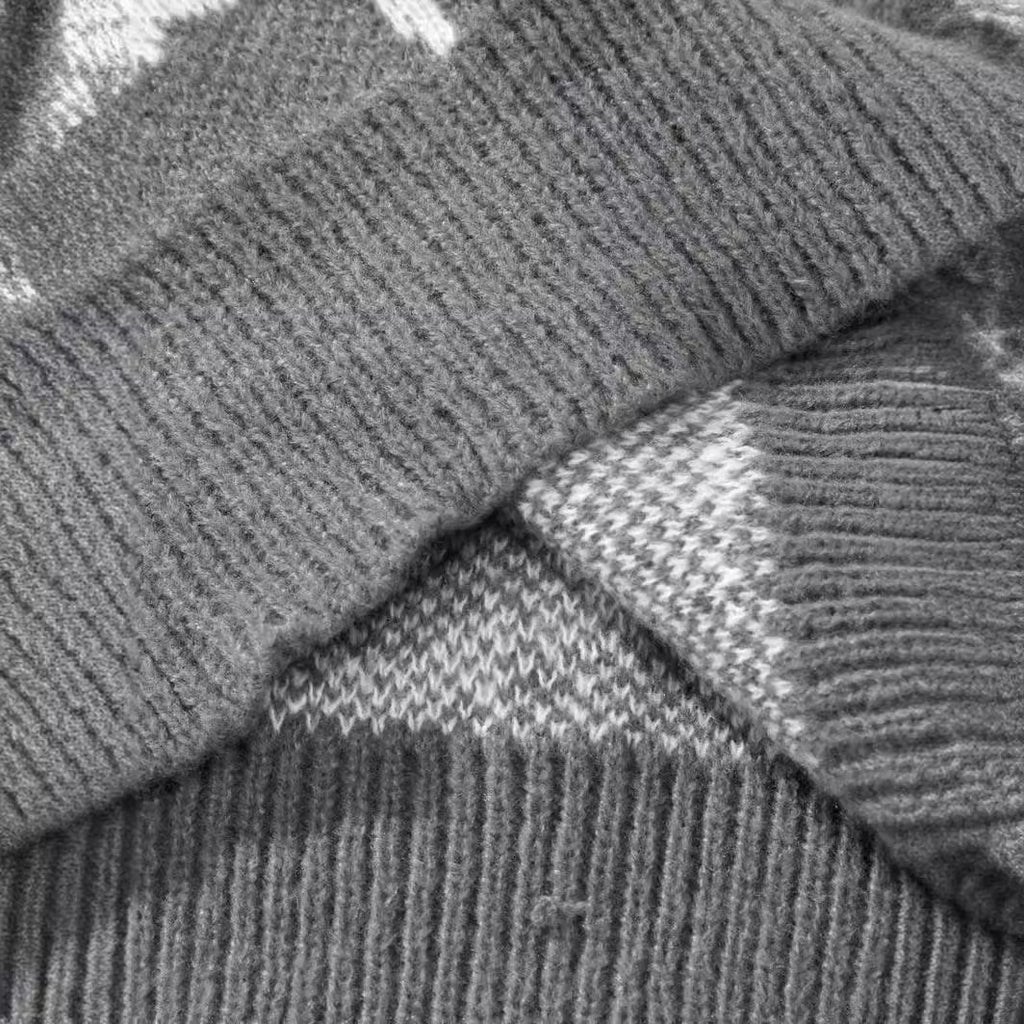 Men's loose round-neck knitted sweater