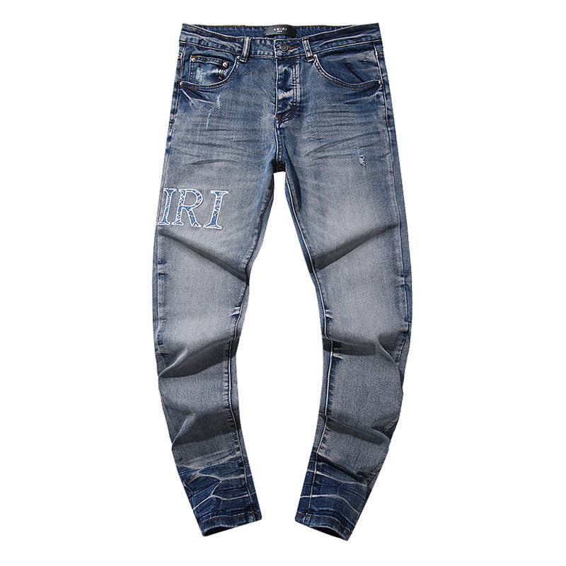 Hole-less straight-leg jeans