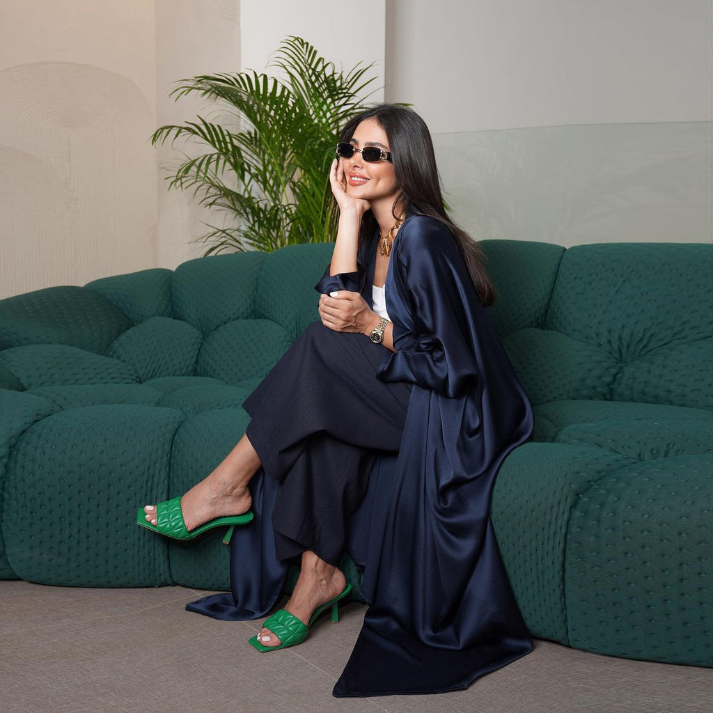 Lady's casual robe