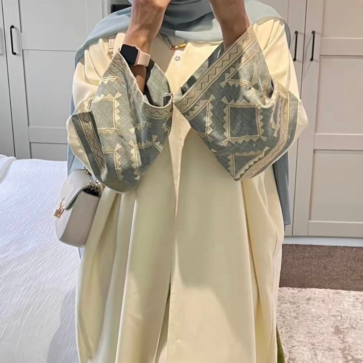 Elegant cardigan robe