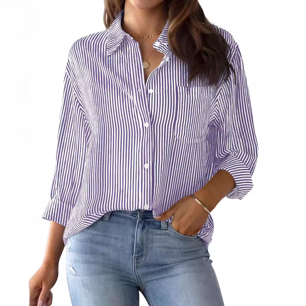 Women's buttoned shirt with stripes