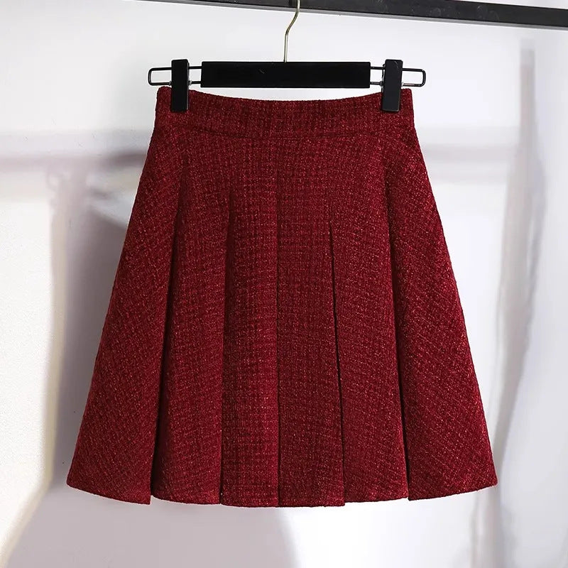 Two-piece set of pleated skirts
