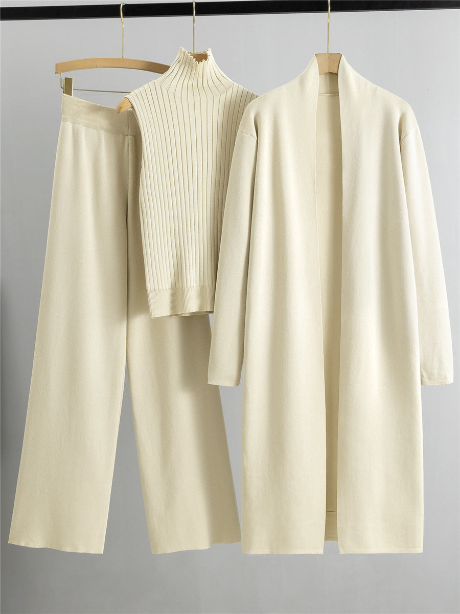 Women's Knitted Suit