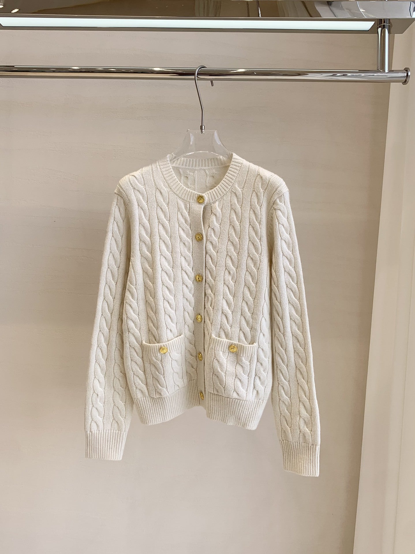 Women's Cable Knit Wool Cardigan