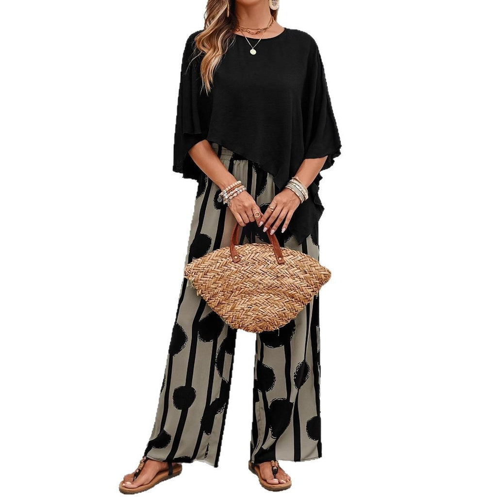 Casual women's trousers suit