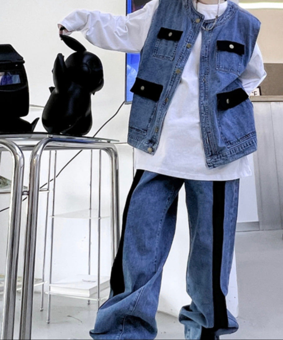 Street-style men's denim jacket and pants set