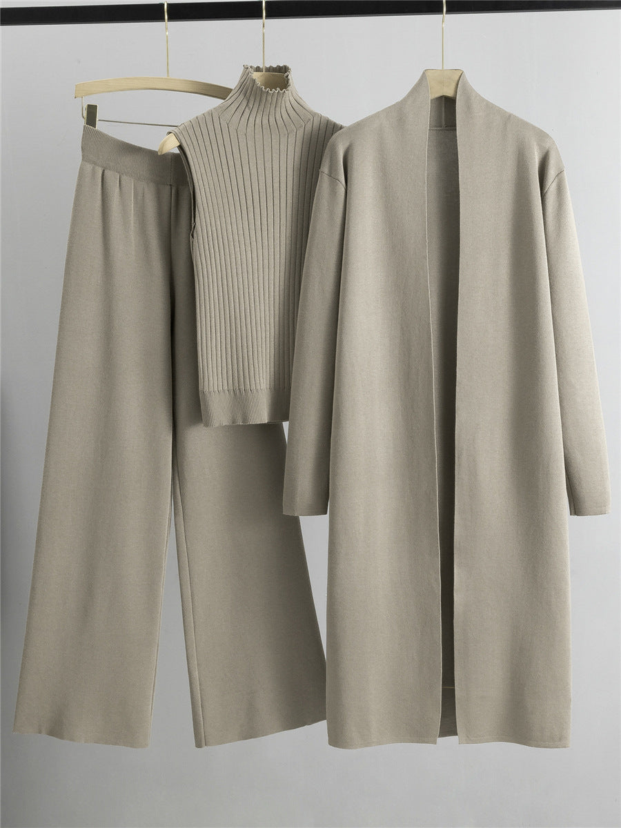 Women's Knitted Suit