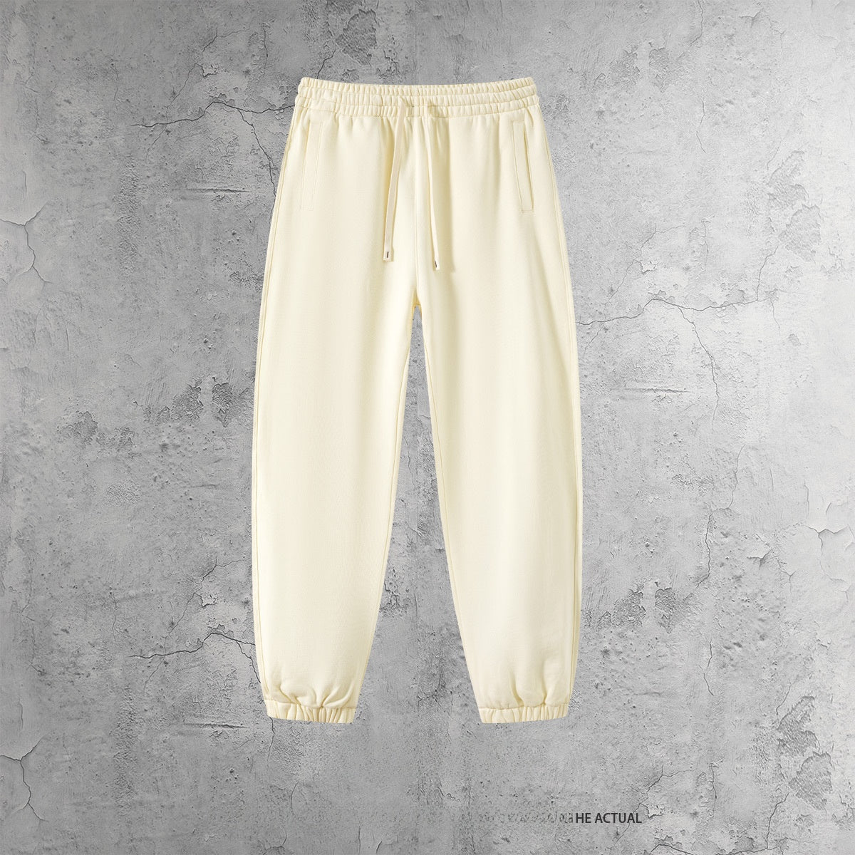 Men's hooded pullover sweatshirt and tapered pants