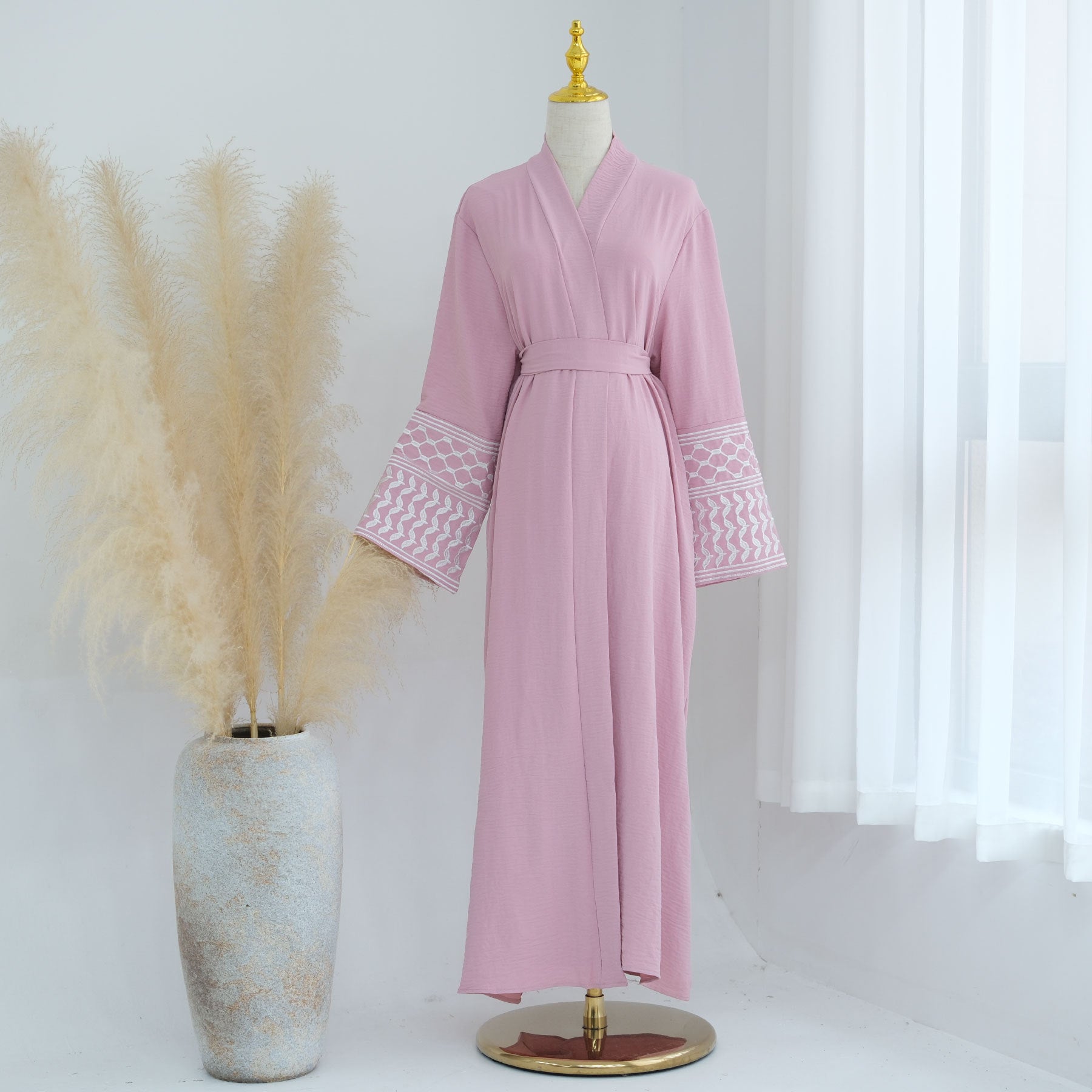 Embroidered tassel cardigan robe