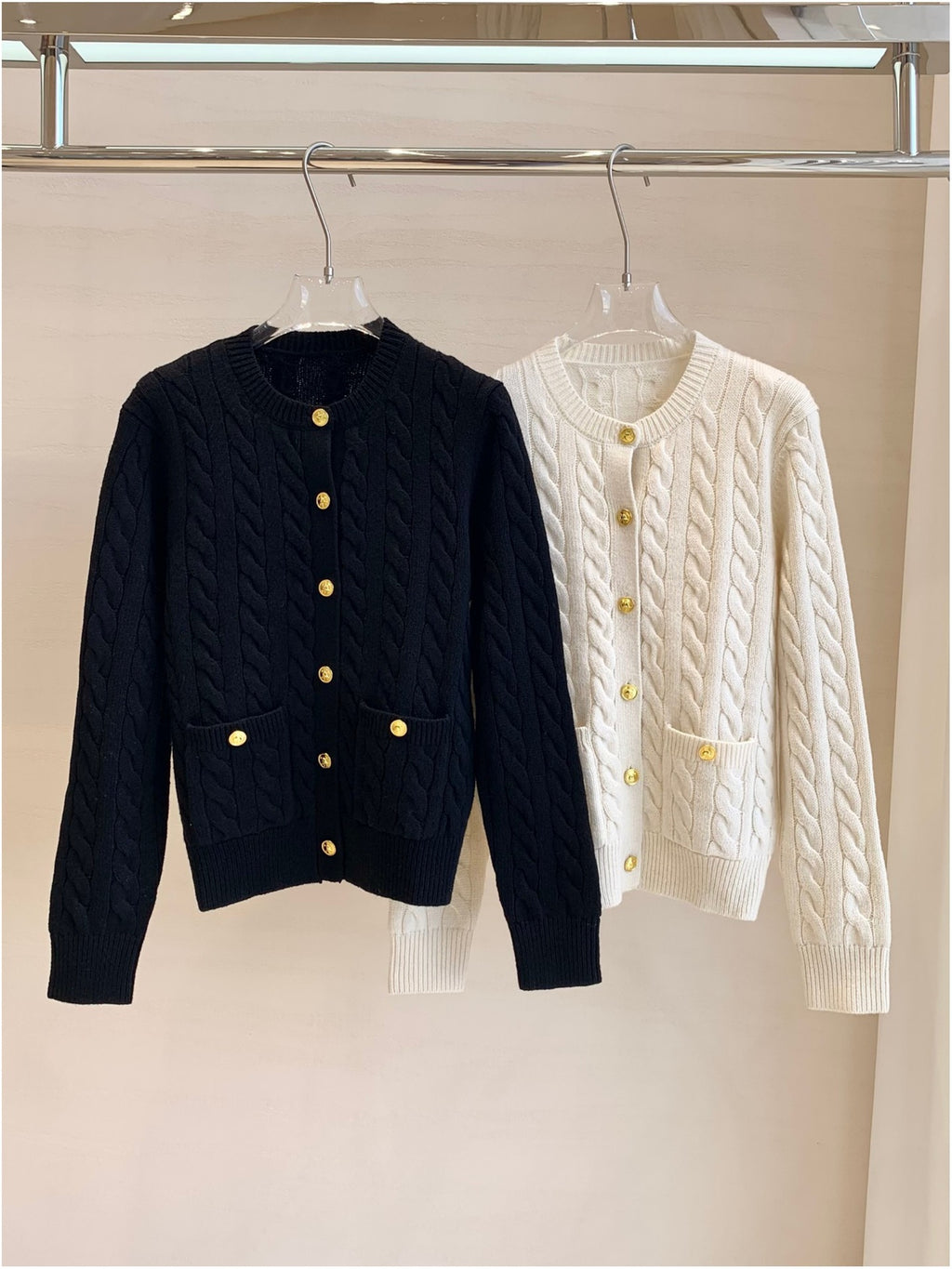 Women's Cable Knit Wool Cardigan