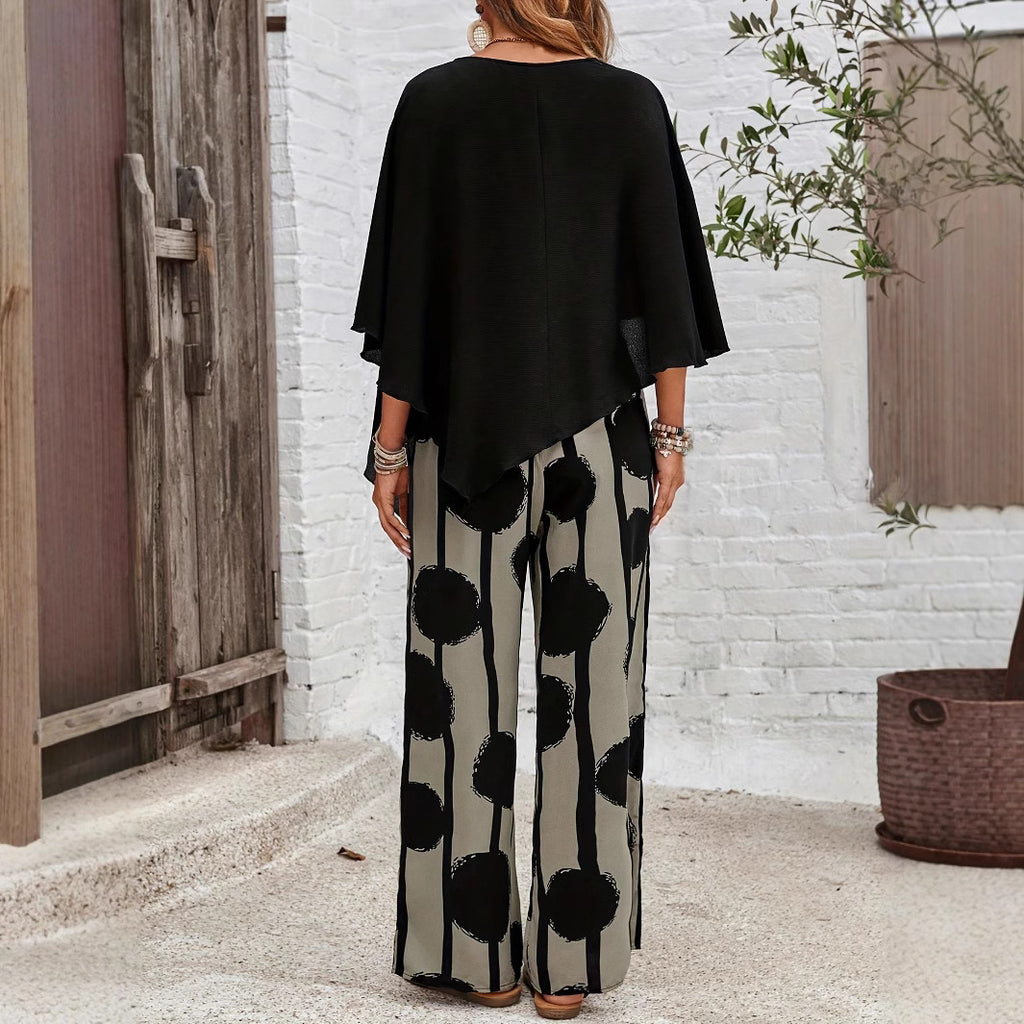 Casual women's trousers suit