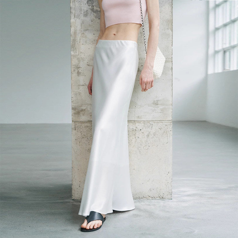 Lace half-length skirt